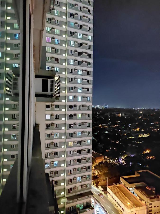The Beacon Makati Aparthotel Manila Kültér fotó