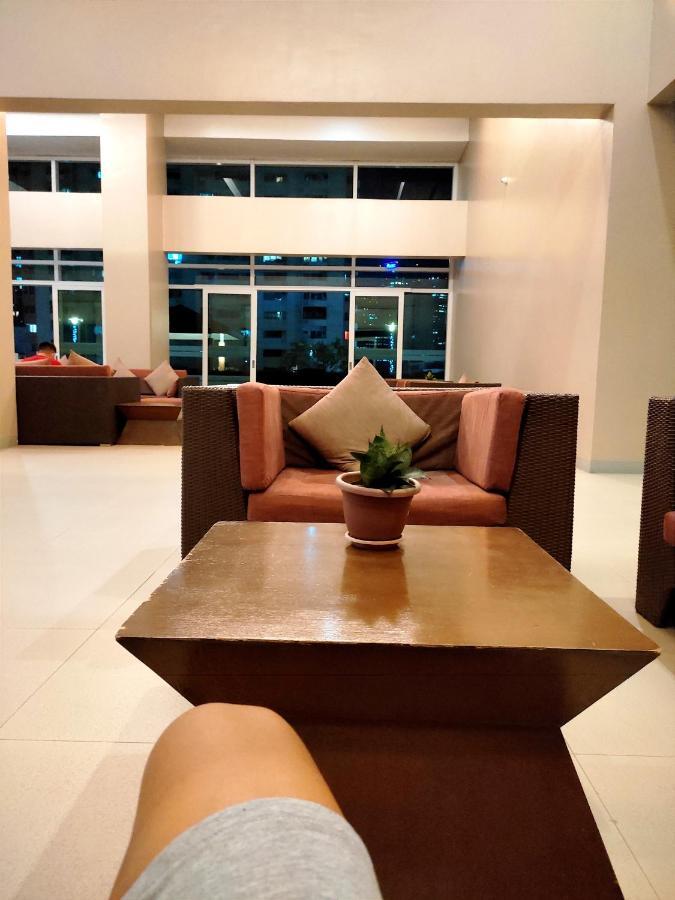 The Beacon Makati Aparthotel Manila Kültér fotó