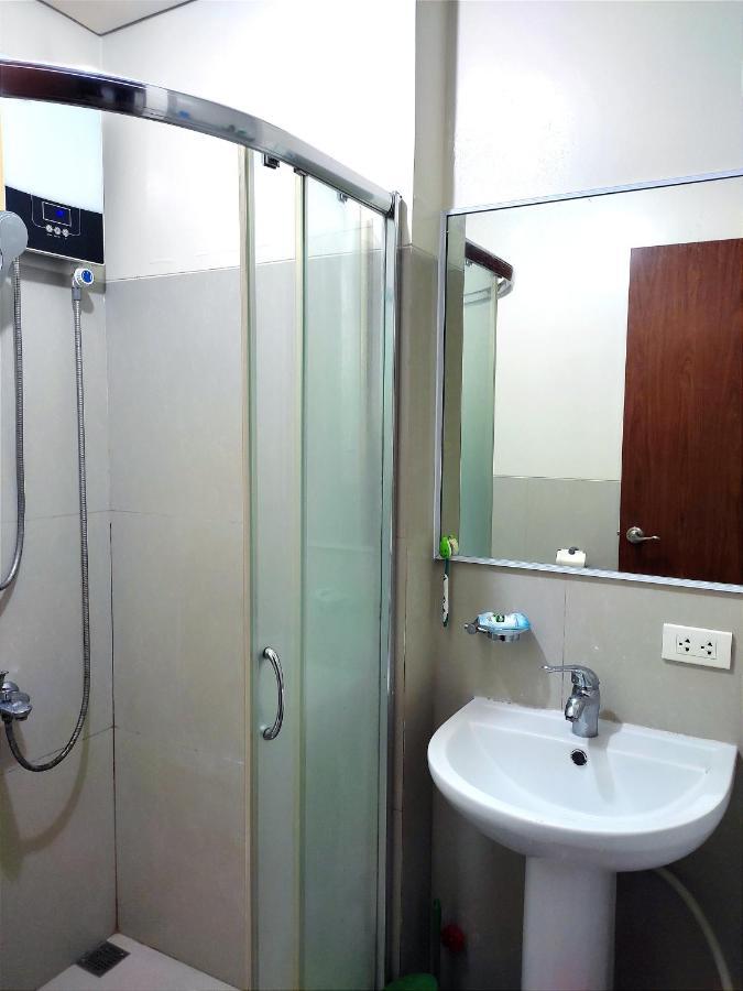 The Beacon Makati Aparthotel Manila Kültér fotó